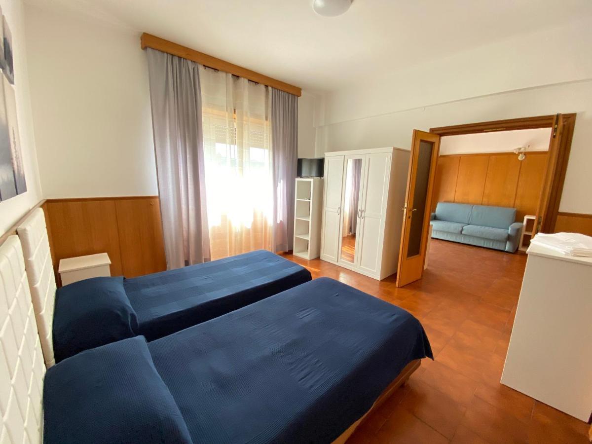 Residence Hotel Valery Monterotondo  Eksteriør billede